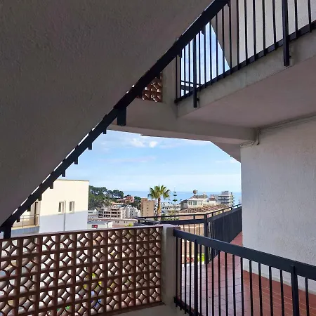 New Costa Brava, Seaview! Nearby Apartment