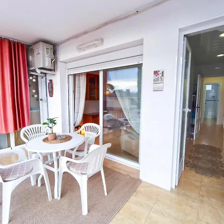 New Costa Brava, Seaview! Nearby Apartment