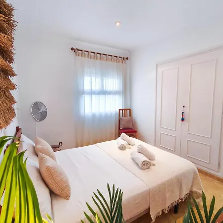 Apartment New Costa Brava, Seaview! Nearby *